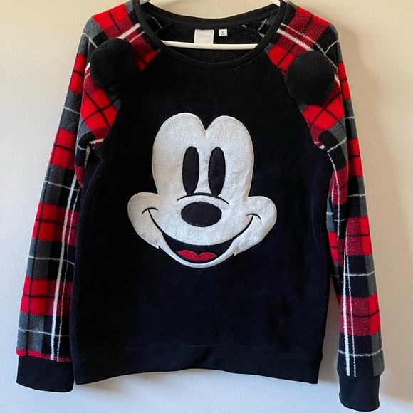 Disney Mickey Mouse Fuzzy Pyjama Set - Size: M - Picture 2 of 7